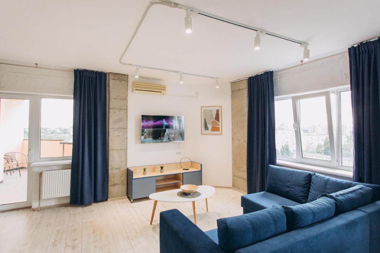 Loft Apartmen Sumy Bagian luar foto